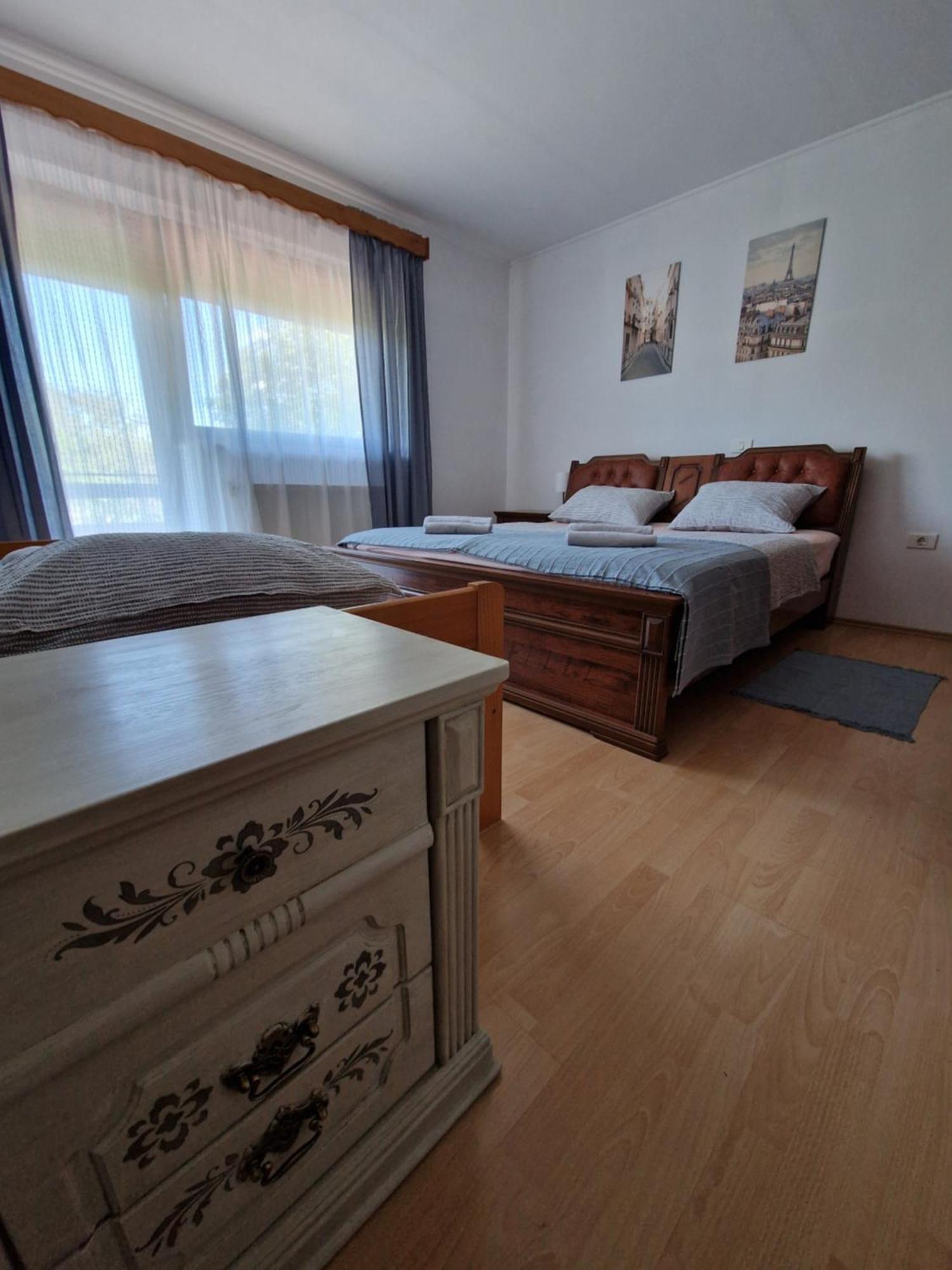 Apartma Mihatovi Пивка Екстериор снимка