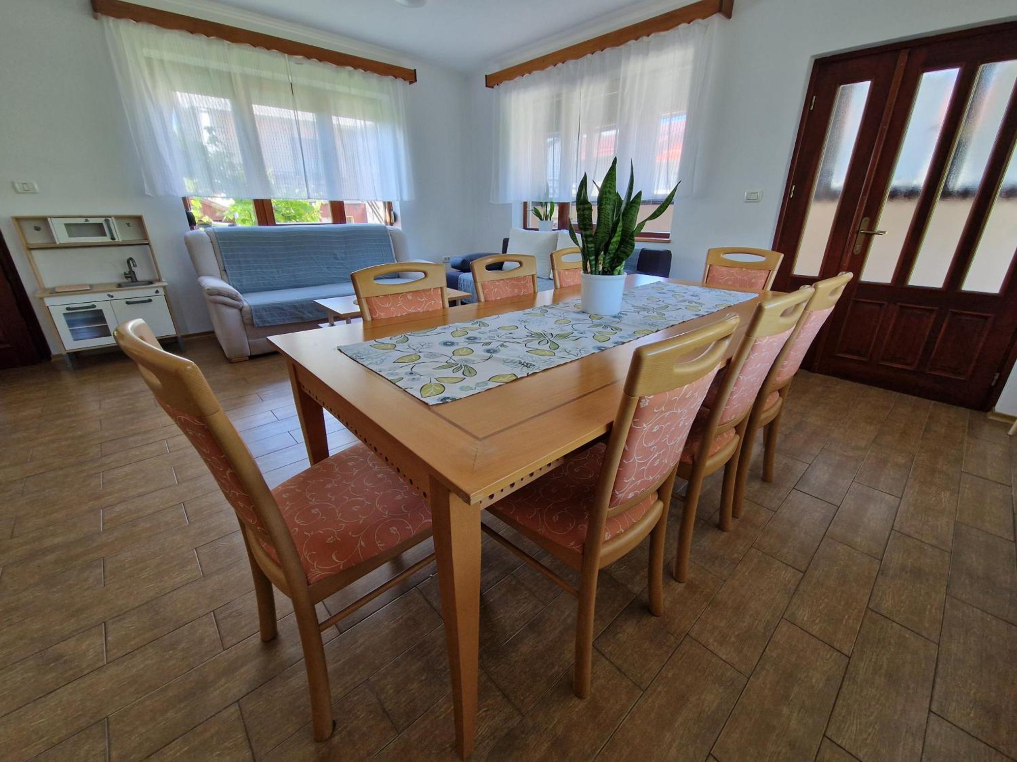 Apartma Mihatovi Пивка Екстериор снимка